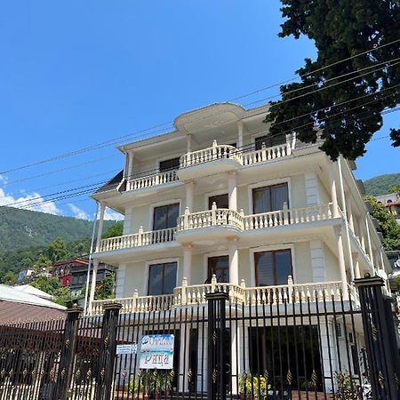 Guest House Ritsa Gagra Exterior photo